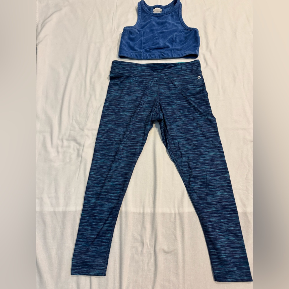 Blue Athletic Crop Top and Leggings Set